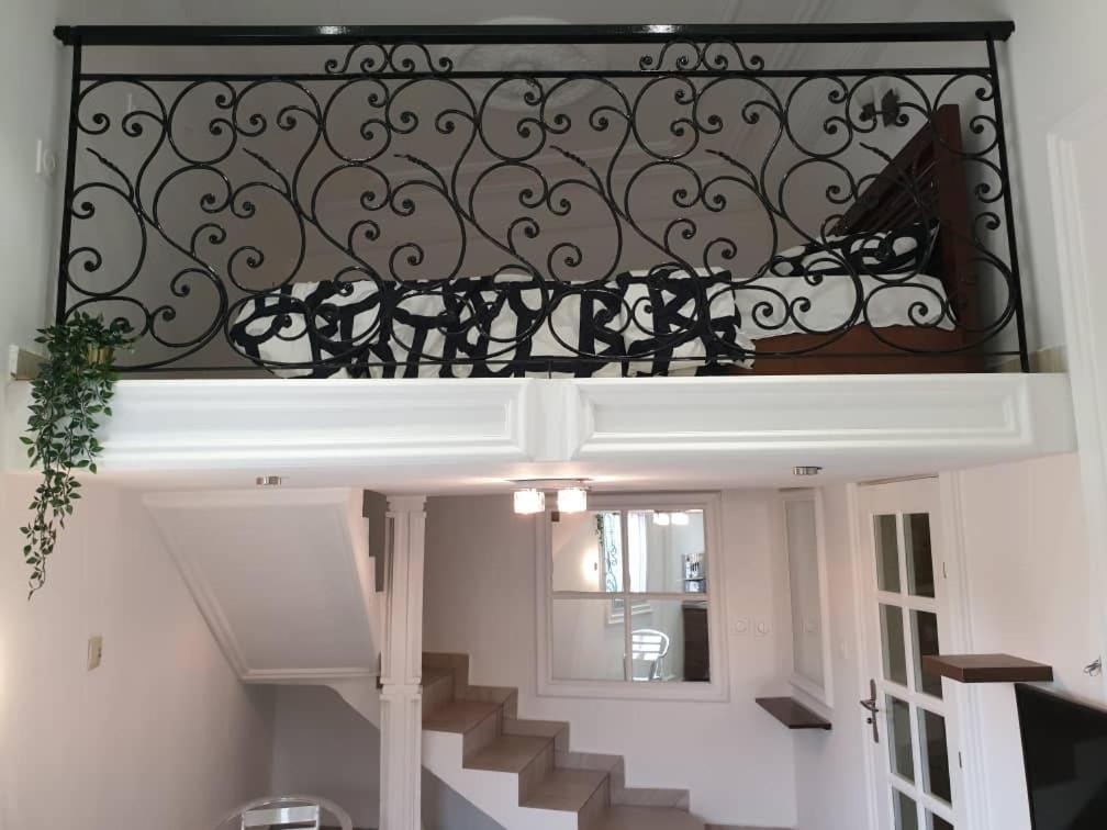 Eve Home Yaoundé Екстериор снимка