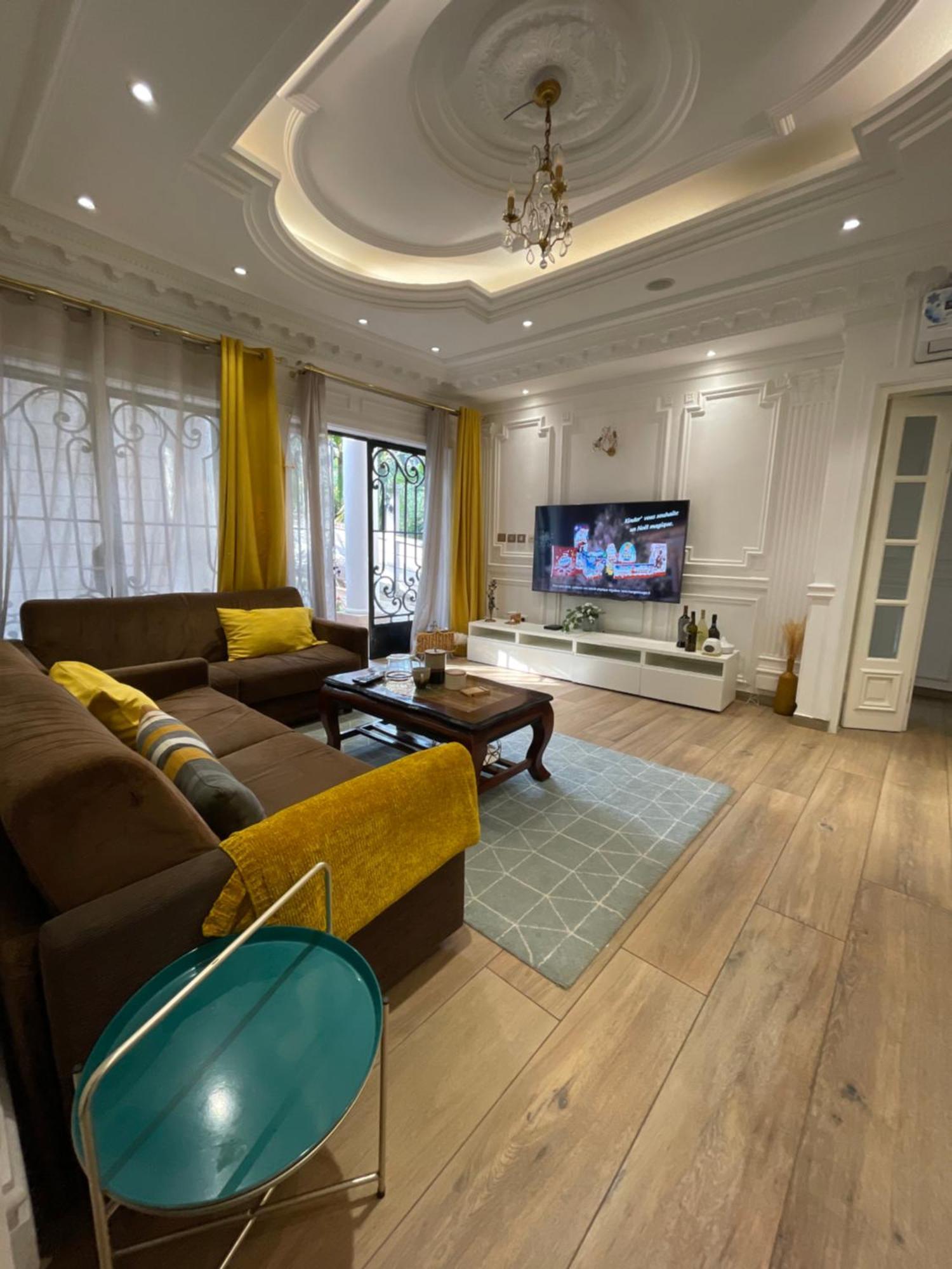 Eve Home Yaoundé Екстериор снимка