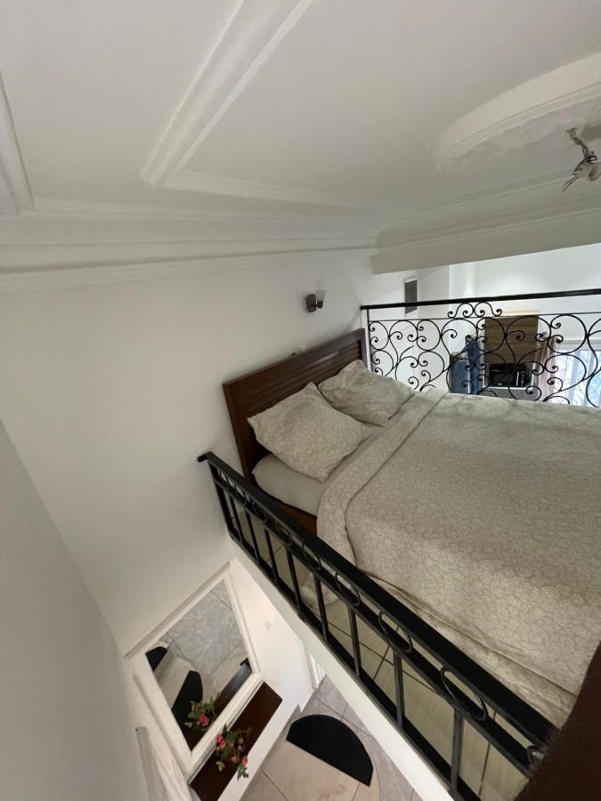 Eve Home Yaoundé Екстериор снимка
